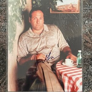 Original James Gandolfini Autographed 8x10